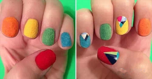 冬天可以试试绒毛指甲 炫酷有时尚